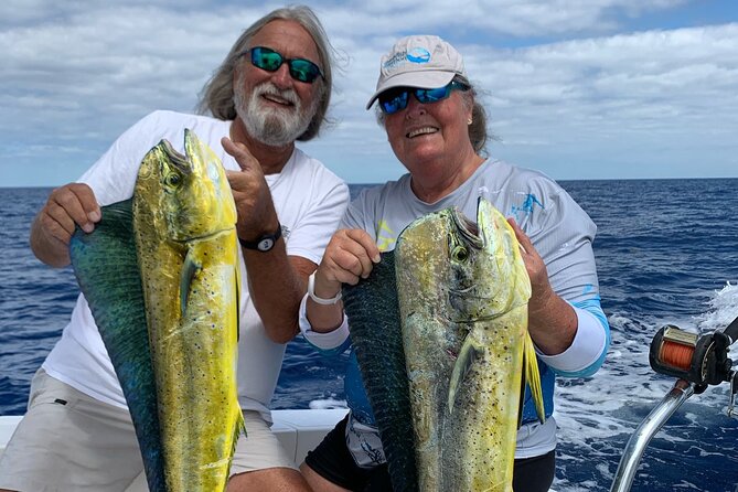 4 hours 34ft Day Dream Private Charter in Nassau - Choose the day: fishing, snorkeling, or beach time your way