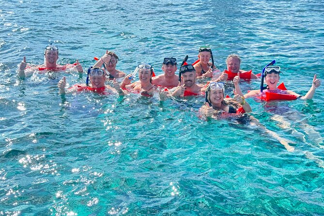 4-Island Tour Swimming Pigs, turtles, snorkeling , rose island, - How the Nassau 4-hour boat day actually plays out