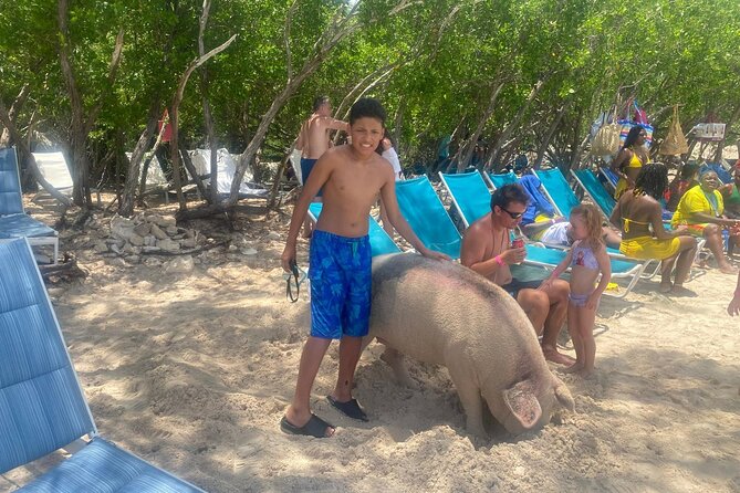 4hr Private Tour Island Hop Snorkel w/ Turtles & Sip Bahama Mamas - The optional Athol Island pig moment for the bucket list crew