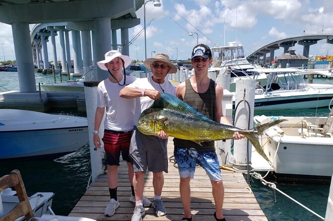 8 hours 38ft Reel Dreams Private Charter Nassau - Deep-sea vs in-shore/light tackle: pick your odds