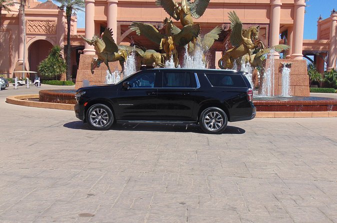 Bahamas Airport Transportation w/free Grocery Stop- Round Trip - Vehicles You Can Actually Match to Your Group