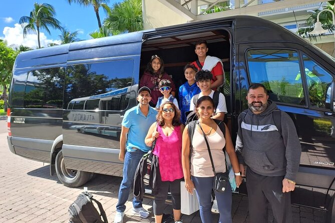 Bahamas Airport Transportation w/free Grocery Stop- Round Trip - Cruise Port Pickups: Getting Off the Ship and Into Vacation Mode