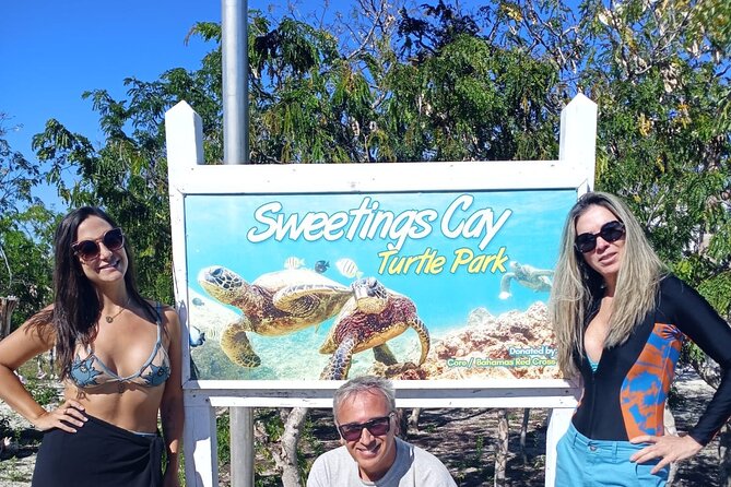 Blue hole, drift snorkeling, turtles Celebration Key is welcome - Key things that make this tour worth a close look