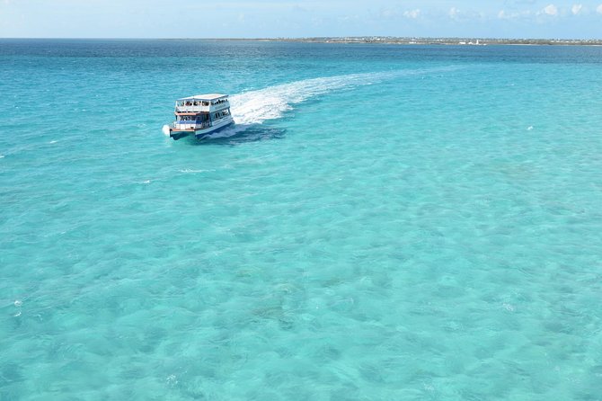 Blue Lagoon Island Beach Day from Nassau - Salt Cay beaches and the lagoon, what you can do for free