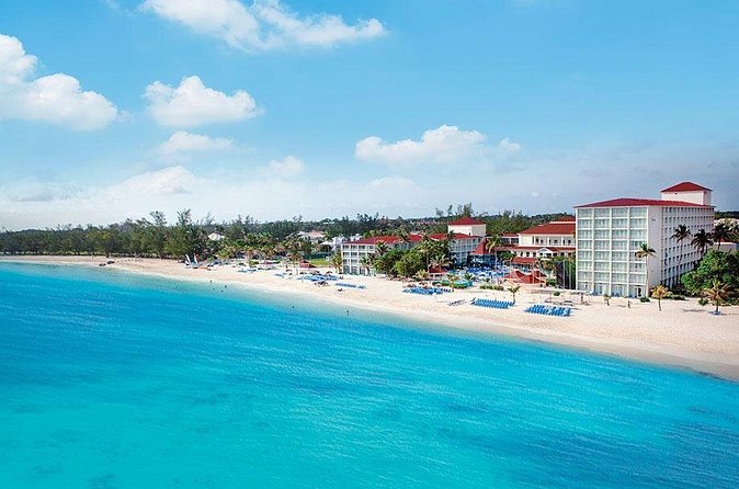 Breezes Resort Day Pass - Timing: How the Day Usually Flows (and a Small Heads-Up)