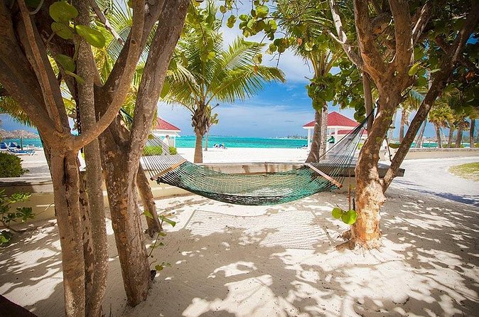 Breezes Resort Day Pass - What the Resort Experience Feels Like (Including the Honest Stuff)