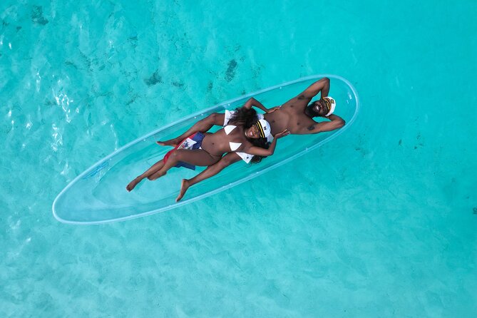 Clear Kayak Drone Photoshoot in Nassau Bahamas - Key points before you book