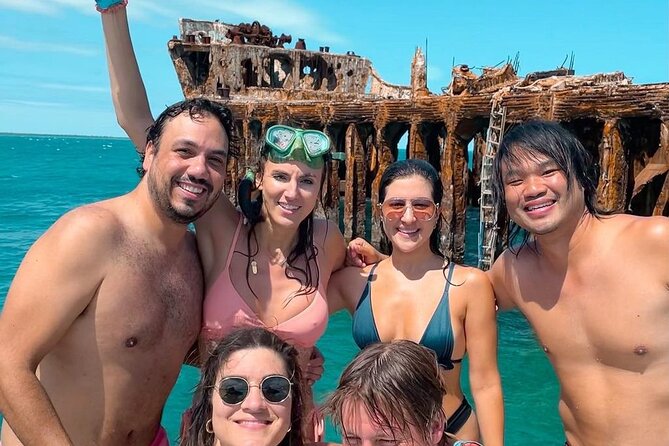 Create-Your-Own Luxury Adventure in Bimini with photographer - The dolphins: bottlenose and spotted, and what “wild” really means