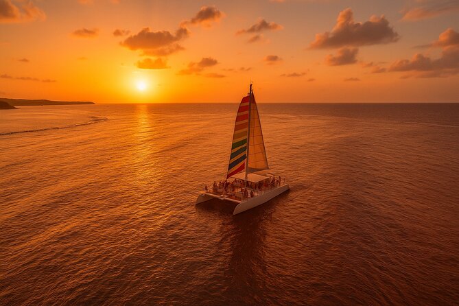 Grand Bahama Catamaran Sunset Cruise with Drinks and Snacks - Drinks, Snacks, and the Party-Pacing Question