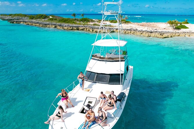 Half-Day Private Rose Island Party Yacht Getaway - Who this half-day Rose Island private yacht suits best