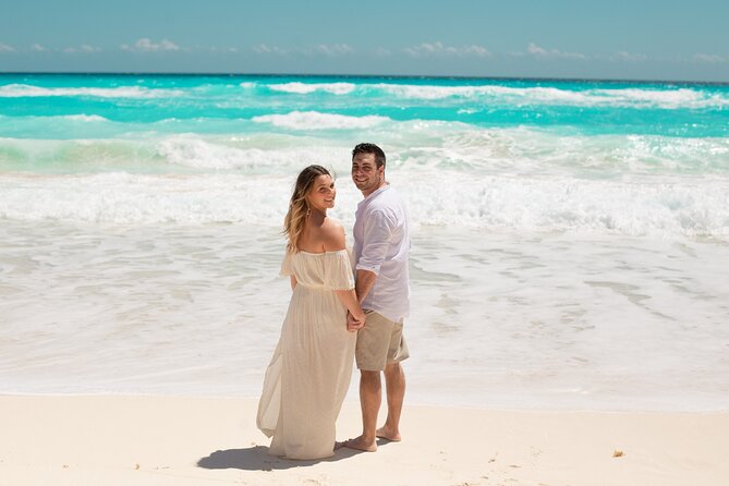 Hire Photographer, Professional Photo Shoot - Nassau - The 4-hour flow, from meeting point to online gallery