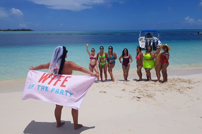 Honor Roll Private Bahamas Boat Charter - Rose Island snorkeling: coral reef, fish glow, and first impressions