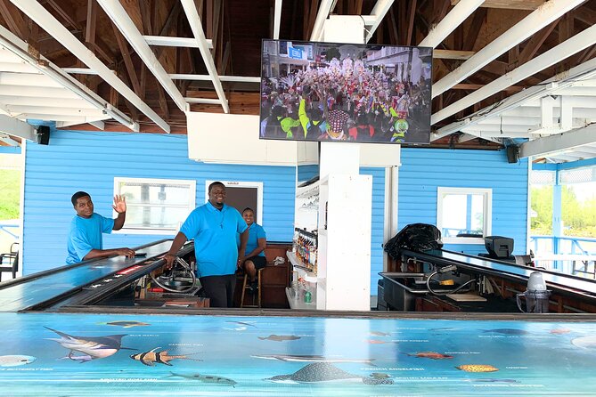 Junkanoo Village Beach Club with Lunch - What’s Included in Lunch and Bahama Mamas