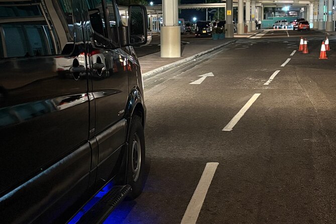 Luxury Airport Transfer in Nassau – VIP Mercedes Sprinter Service - When to book this Nassau VIP transfer (and why 19 days matters)