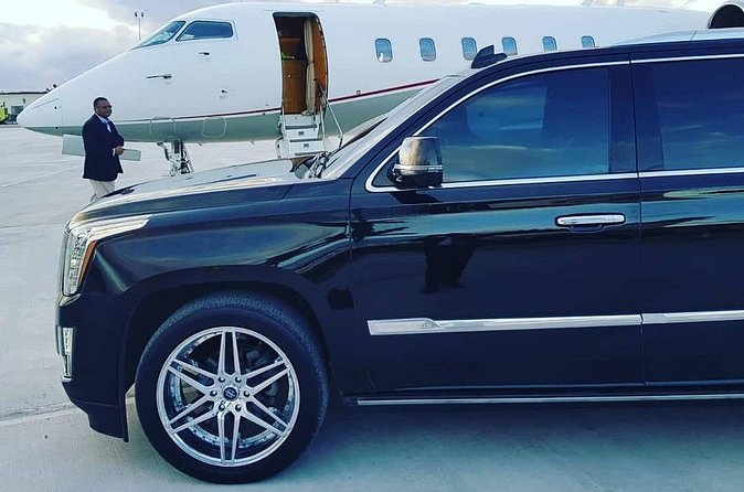 Luxury Escalade Cadillac Private Roundtrip Transportation - Communication and the Mobile Ticket Experience