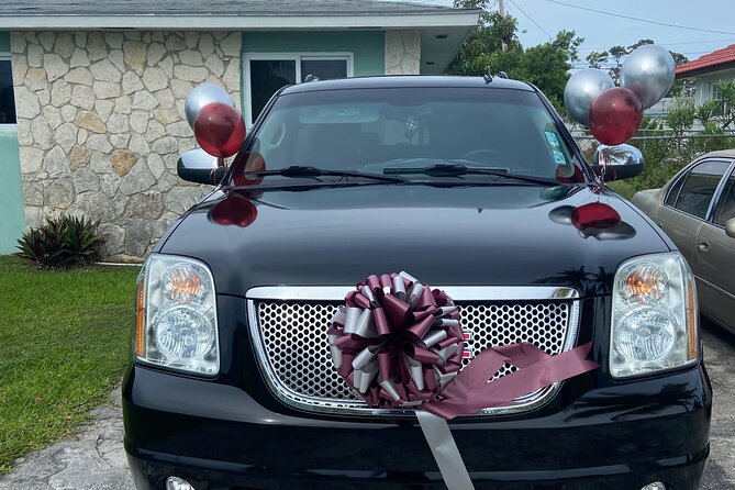 Luxury SUV Transfer from Airport, cruise port, Celebration Key - Provider Notes: Sweetings Cay Adventure and Eco Tours
