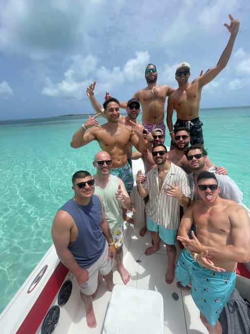 Nassau: 3-Island Snorkel Tour with Pigs, Beach Club, & Lunch - The boat ride starts at Senor Frogs, then heads toward Atlantis