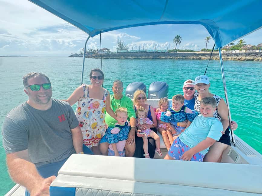 Nassau: 4-Island Tour Swimming Pigs, turtles, snorkeling - Athol Island and the swimming pigs: the headline stop