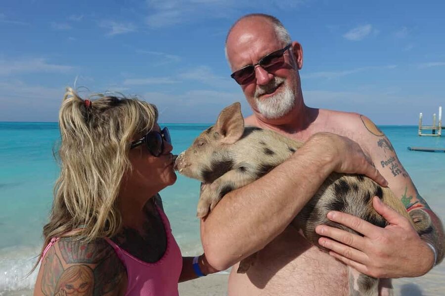 Nassau ATV & Swimming Pigs Tour - Stop 1 that feels local: New Duff guava duff and lemonades