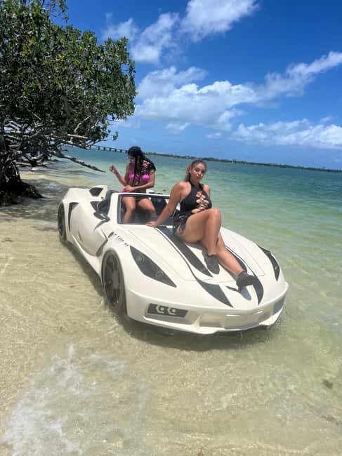 Nassau Bahamas: 30 minute Jetcar Rental on Paradise Island - Getting There: Antiki Floating Bar and the Marina Behind the Park
