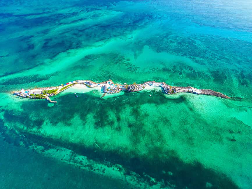 Nassau: Beach Day at SunCay incl. Lunch - Boat Tour - Lunch on the Island: What You Get and Why It Works