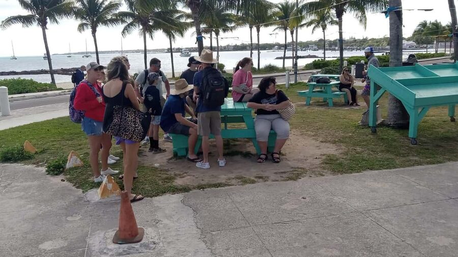 Nassau City Tour: Discover the Charms of Old Charles Town - Graycliff Cigars, Al Capone Lore, and the 1789 Distillery Stop