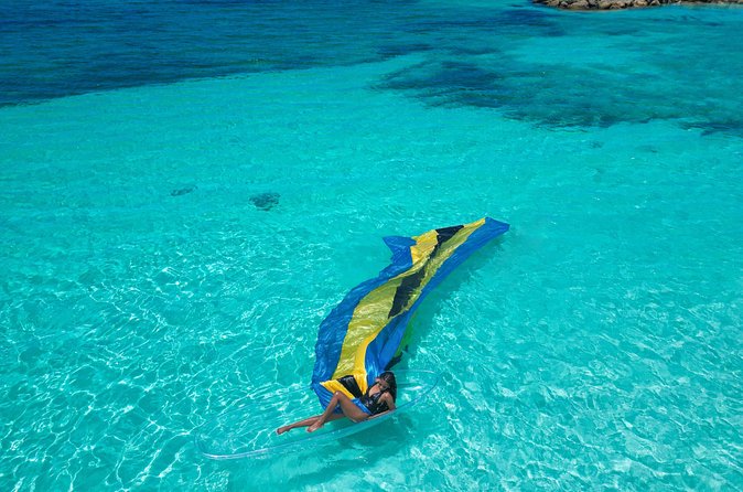 Nassau Clear Kayak Drone Photoshoot- Floating Dress - Price and Value Check: Is $360 Worth It?