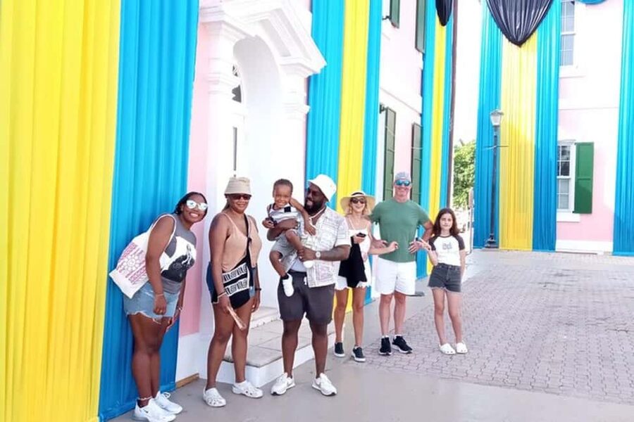 Nassau: Historical & Cultural Walking Tour by KINDWalk - Graycliff Chocolatier: dessert plus tastings that make the walk fun