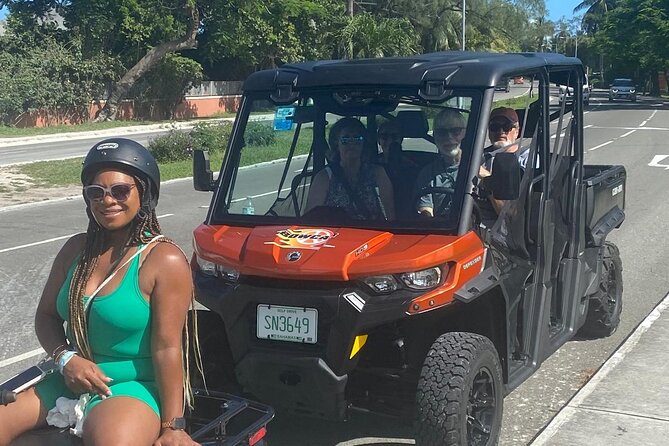 Nassau Narrated Jeep tour with Full Bahamian Lunch and Drink - Lunch and drinks: where the value becomes obvious