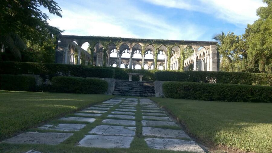 Nassau: Private and Personalized Island Tour - Private Nassau and Paradise Island, 3 Hours at Your Pace