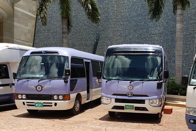 Nassau Roundtrip Airport Shared Shuttle MPT - Price and Value on New Providence Island: Does $40.50 Make Sense?