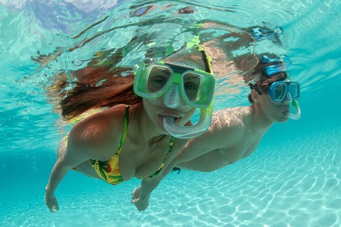 Nassau Sail & Snorkel Adventure with 1 Hour Open Bar - Service Style You’ll Feel: Crew Monitoring and Instruction