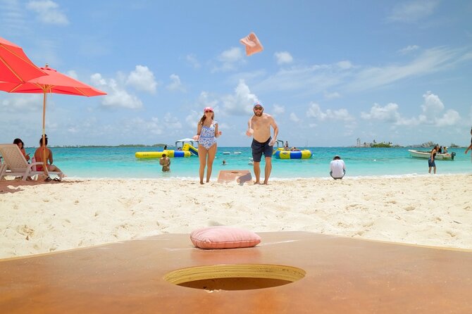 Nassau Swimming Pigs: Snorkeling, Lunch & Private Beach Club - Snorkeling in Nassau: What to Expect From the Reef Time