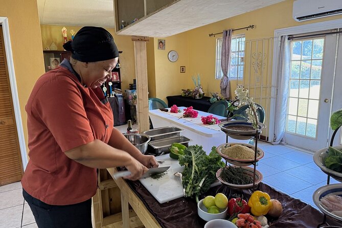 NEW! Authentic Bahamian Cooking and Cocktails with Transfers - What happens before you cook: cocktail, bite, and the menu plan