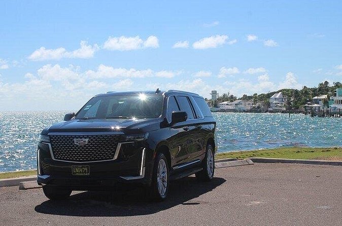 One Way Private Bahamas Airport Transportation with Free Wifi - Families: Car Seats and Boosters Included