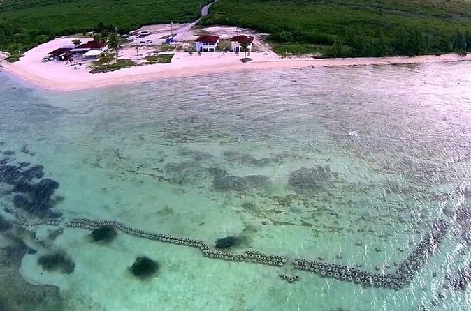 Paradise Cove Day Pass with Pickup from Freeport - Deadman’s Reef Snorkeling, Shallow-Water Friendly