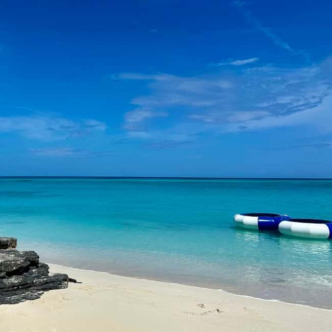 Paradise Found In Hog Haven: Ultimate Beach Escape - Food, drinks, and music: budget tips before you get hungry