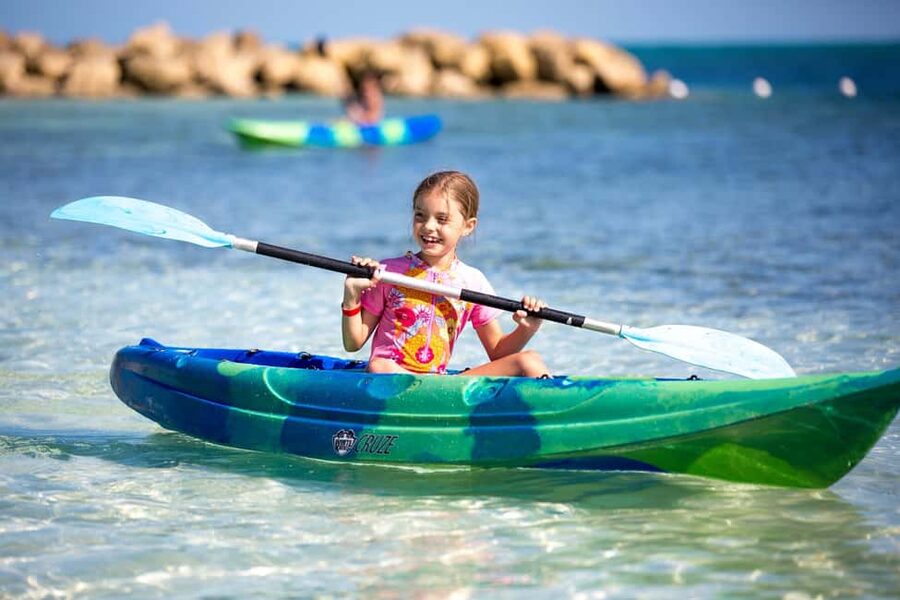 Pearl Island Beach: Full-day Snorkelling with Lunch - Lunch on Pearl Island: Filling, Traditional, and Worth Timing