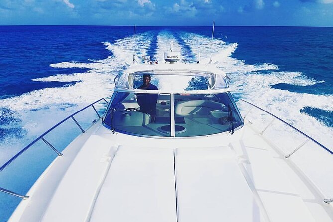 Private Beach Day / 50ft Sun Seeker or 33ft Boat / 1-10 Guests - Key Points to Know Before You Go