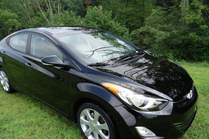 Private Roundtrip Minivan Airport Transfer to Downtown Nassau - Price and value: when $174 per group feels fair