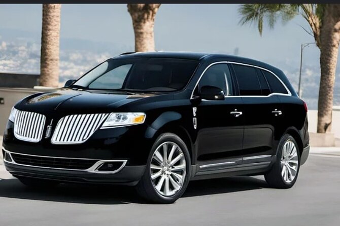Private Transport to Airport, Hotel, Port in Nassau Bahamas - Comfort and Driver Service: The Part You Feel Immediately