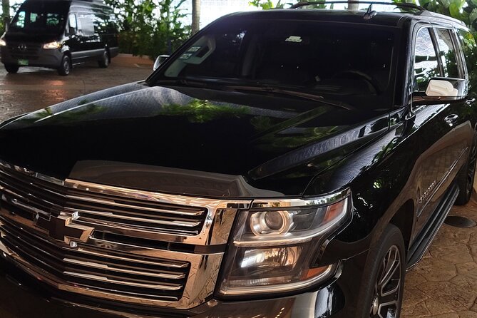 Round trip Airport Private Transfer (Nassau Limousine) - Price and value: when $160 makes sense