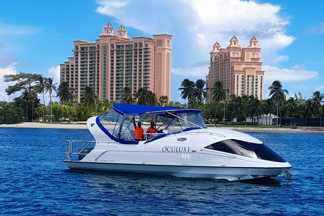 Semi Submersive Glass Bottom Boat Eco Tour in Paradise Island Bahamas - The boat, the speed, and that big underwater monocular view