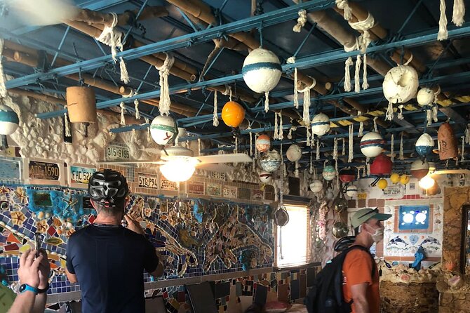 Shared Island Bike Tour in Bailey Town - Pedaling through Alice Town: tourist center and quick cultural context