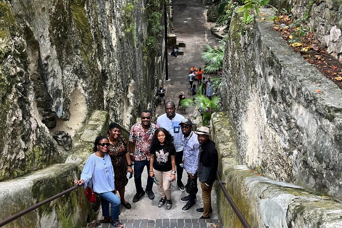 Sightseeing and Historical Adventure through Nassau - Meeting Point and Route Flow on New Providence Island