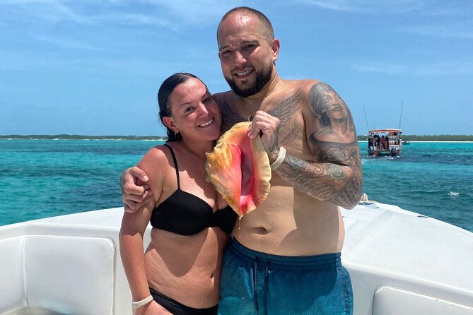 Swim with the Pigs Safari in Bahamas (2hrs) - Crew, Service, and the Small-Boat Feel